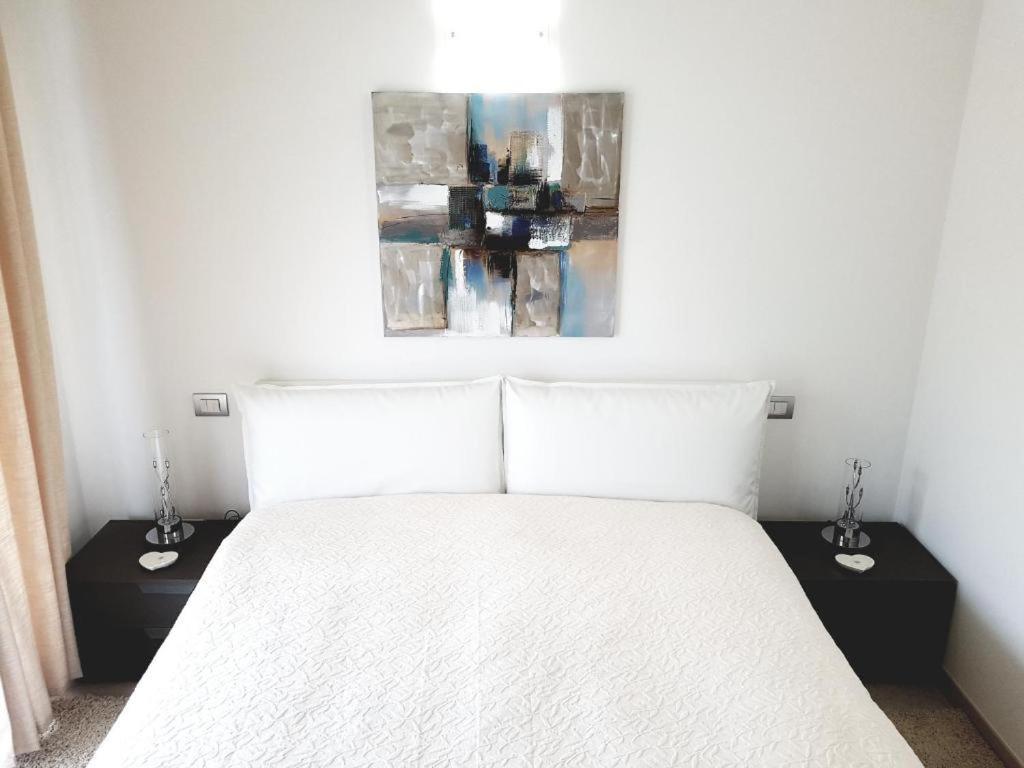 De Luxe Apartments Dolce Vita Sirmione Extérieur photo