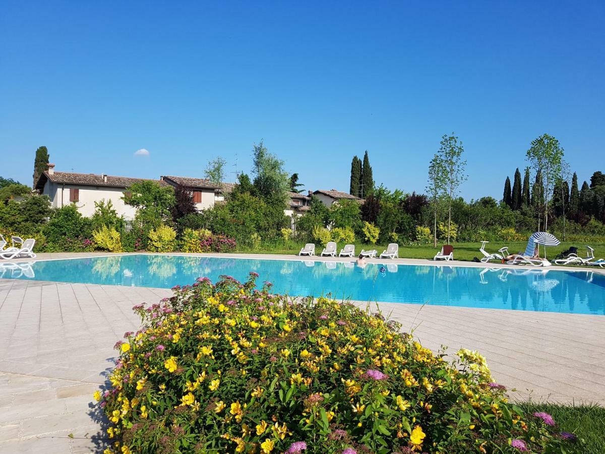 De Luxe Apartments Dolce Vita Sirmione Extérieur photo